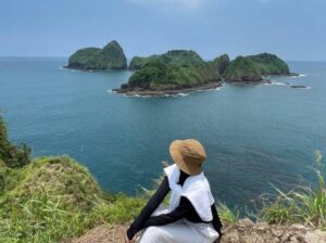 spot foto pulau bedil banyuwangi